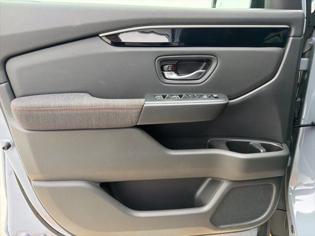 2025 Honda Pilot AWD SPORT