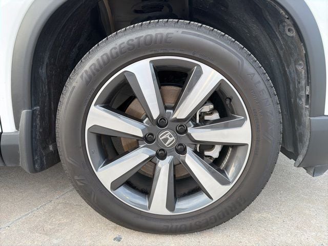 2025 Honda Pilot AWD TRG