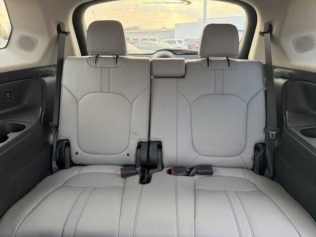 2025 Honda Pilot AWD TRG