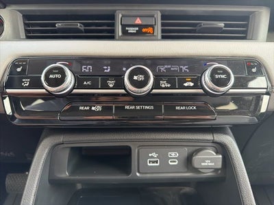 2025 Honda Pilot AWD TRG