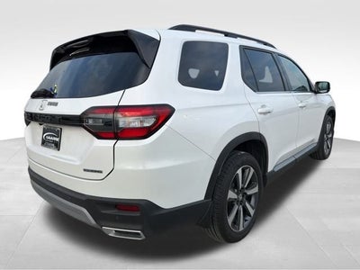 2025 Honda Pilot AWD TRG