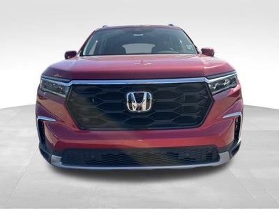 2025 Honda Pilot AWD Touring w/HPD Wheels