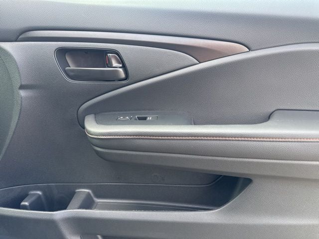 2025 Honda Ridgeline TrailSport w/HPD Wheels