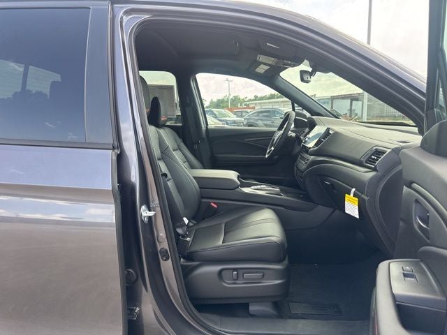 2025 Honda Ridgeline TrailSport w/HPD Wheels