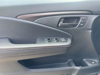 2025 Honda Ridgeline TrailSport w/HPD Wheels