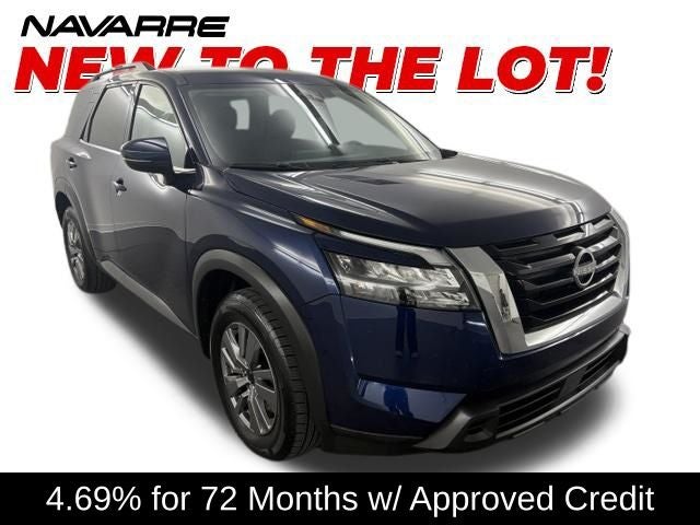 2025 Nissan Pathfinder SV