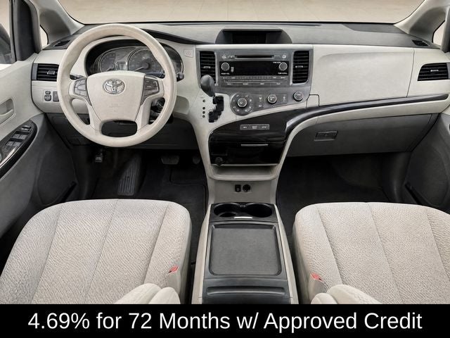 2011 Toyota Sienna LE
