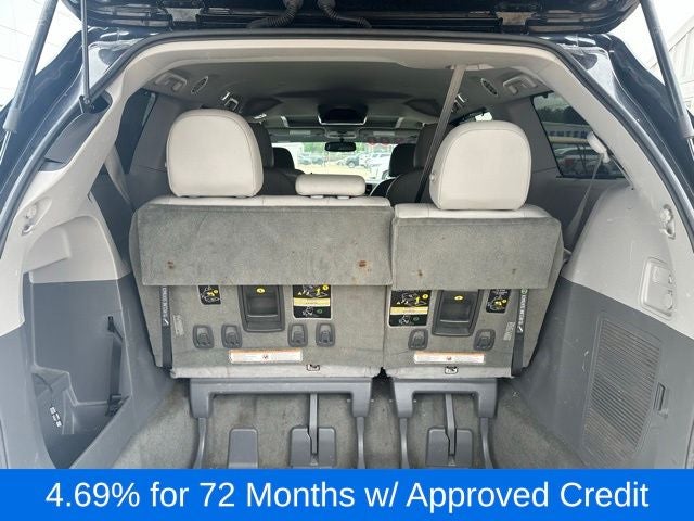 2017 Toyota Sienna XLE