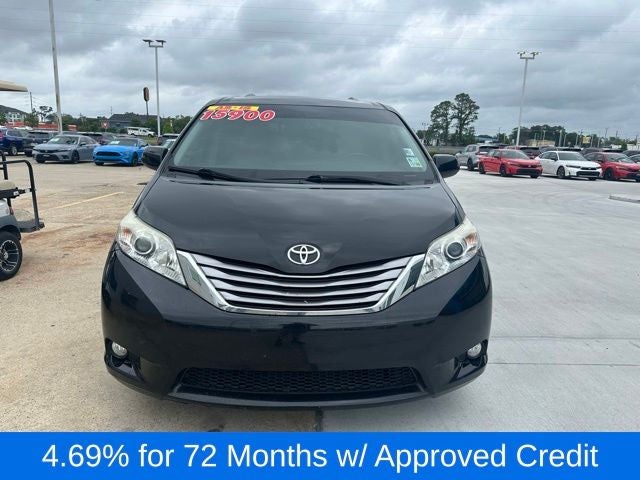 2017 Toyota Sienna XLE