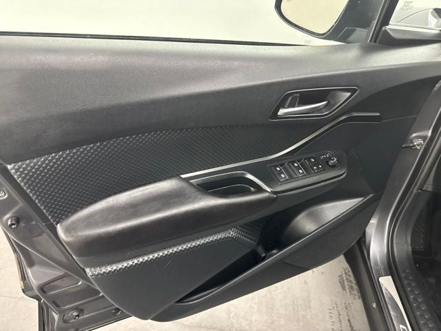2018 Toyota C-HR XLE Premium